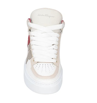 Salvatore Ferragamo Sneakers 0751367 mit Schnürsenkeln