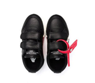 Off-White Sneakers Vulcanized OGIA003F con strappi