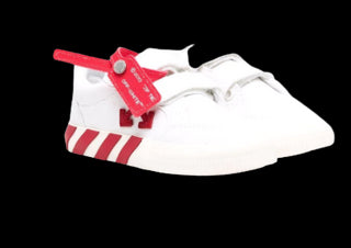 Off-White Vulcanized OBLA006F sneakers with tears