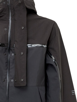 Moncler Nylonjacke mit Kapuze F209U1870010