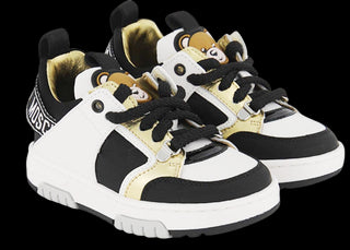 Moschino Sneakers 71716 with laces