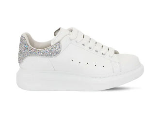 Alexander Mcqueen Sneakers 7876913 with laces