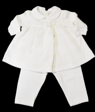 Aletta Babykleid 085059. Knöpfe auf der Rückseite