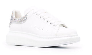 Alexander Mcqueen Sneakers 7876913 with laces